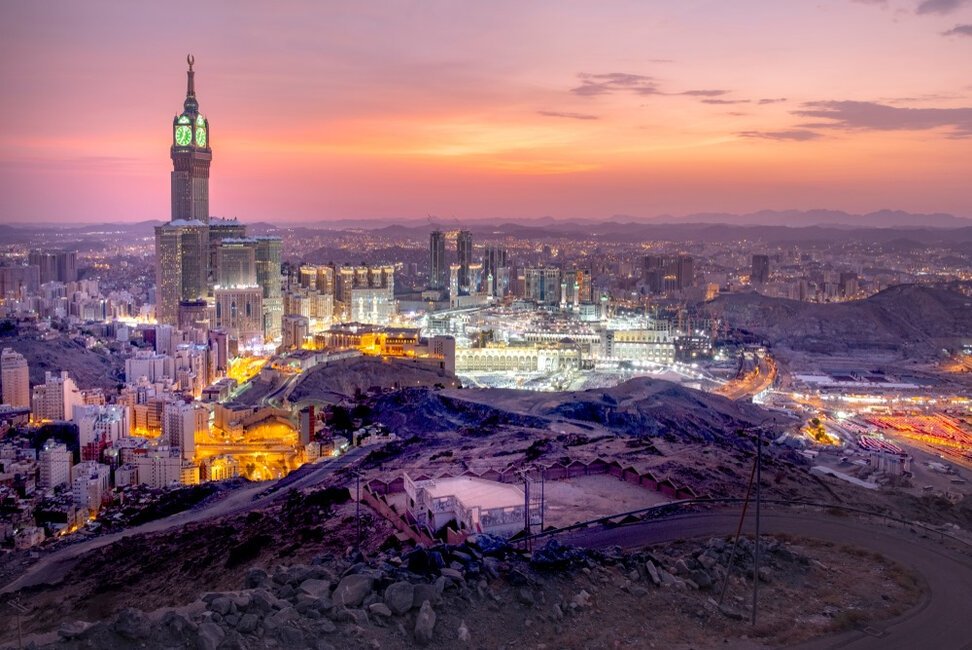 Experience a Divine Journey with 5 Star December Umrah Packages
